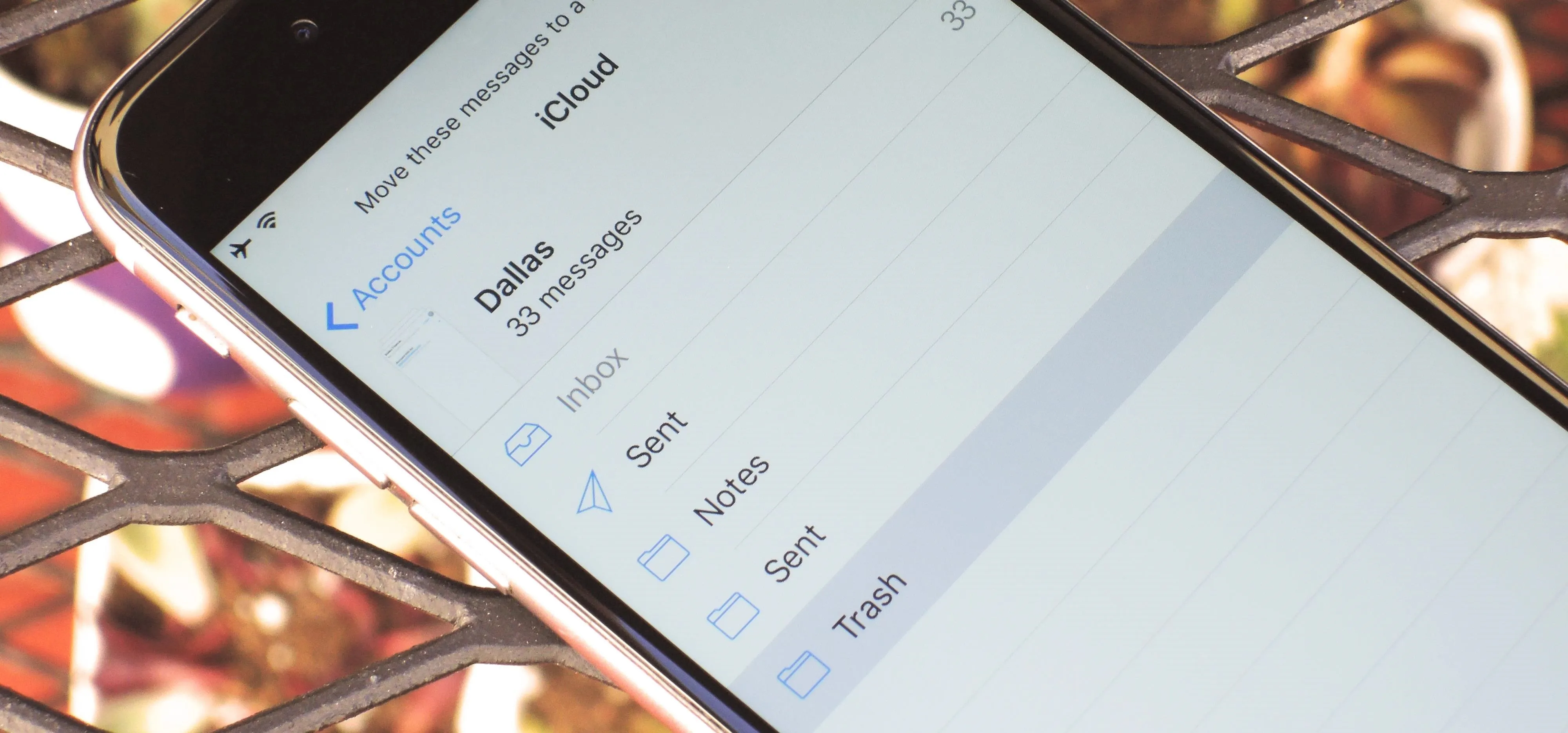 iCloud settings menu on a smartphone screen.