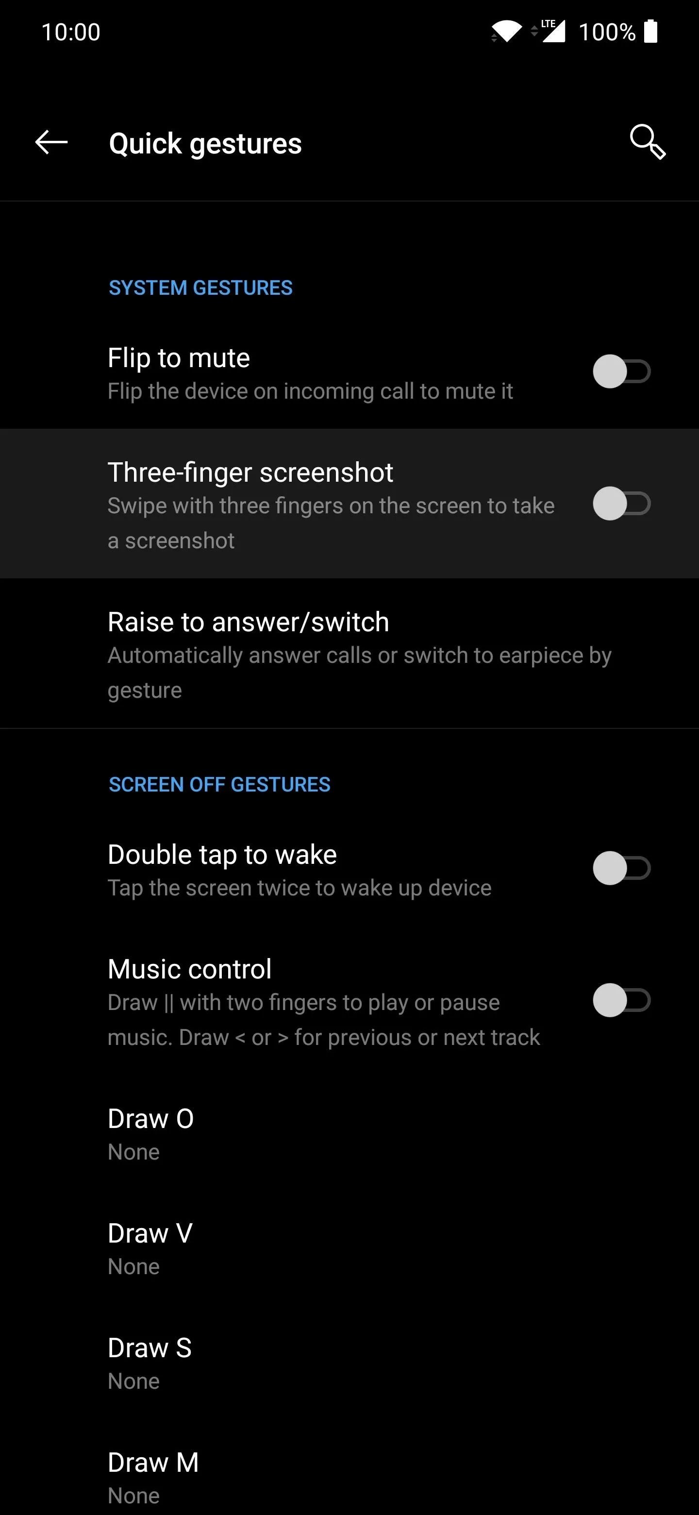 Settings menu displaying options for network connections and device features.