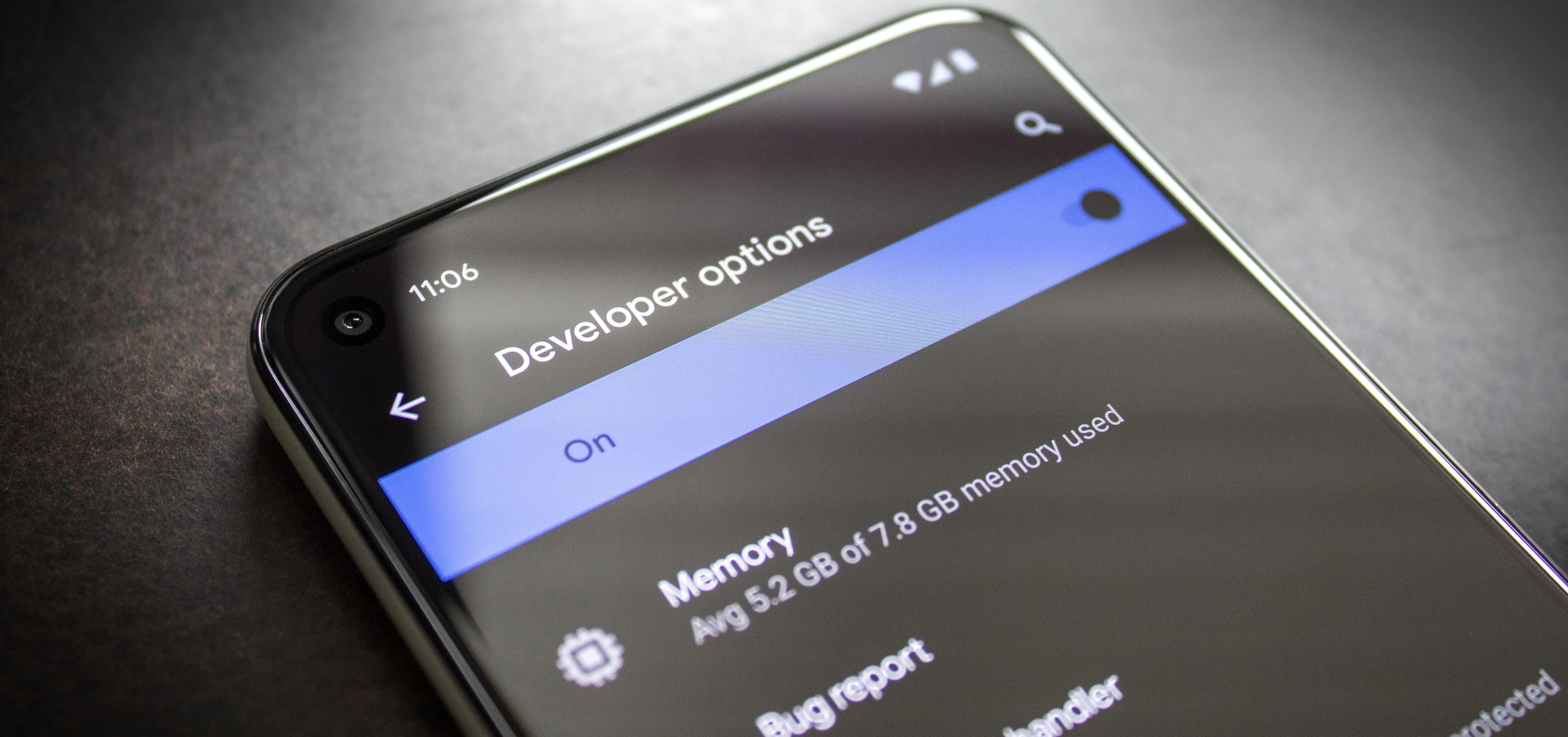 Developer options menu on a smartphone display.