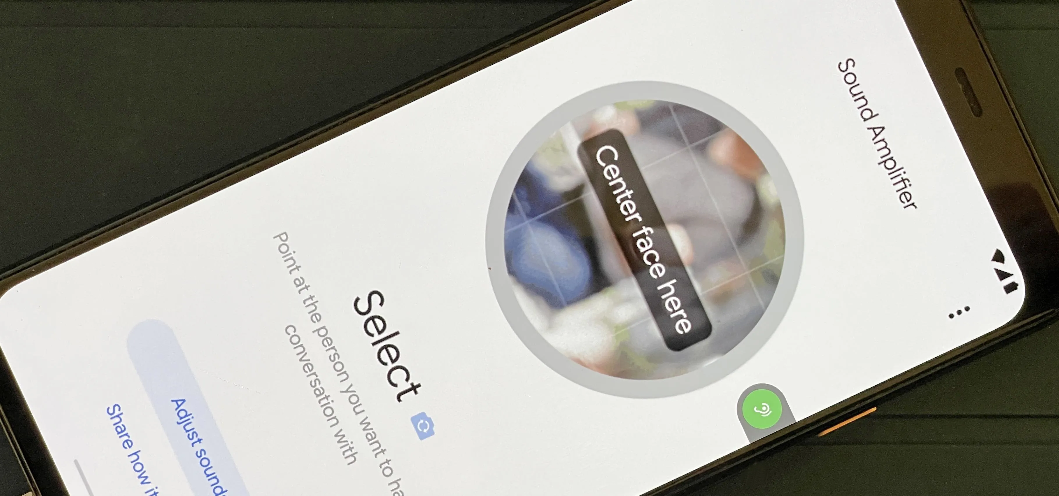 Pixel Buds battery status display on a smartphone screen.